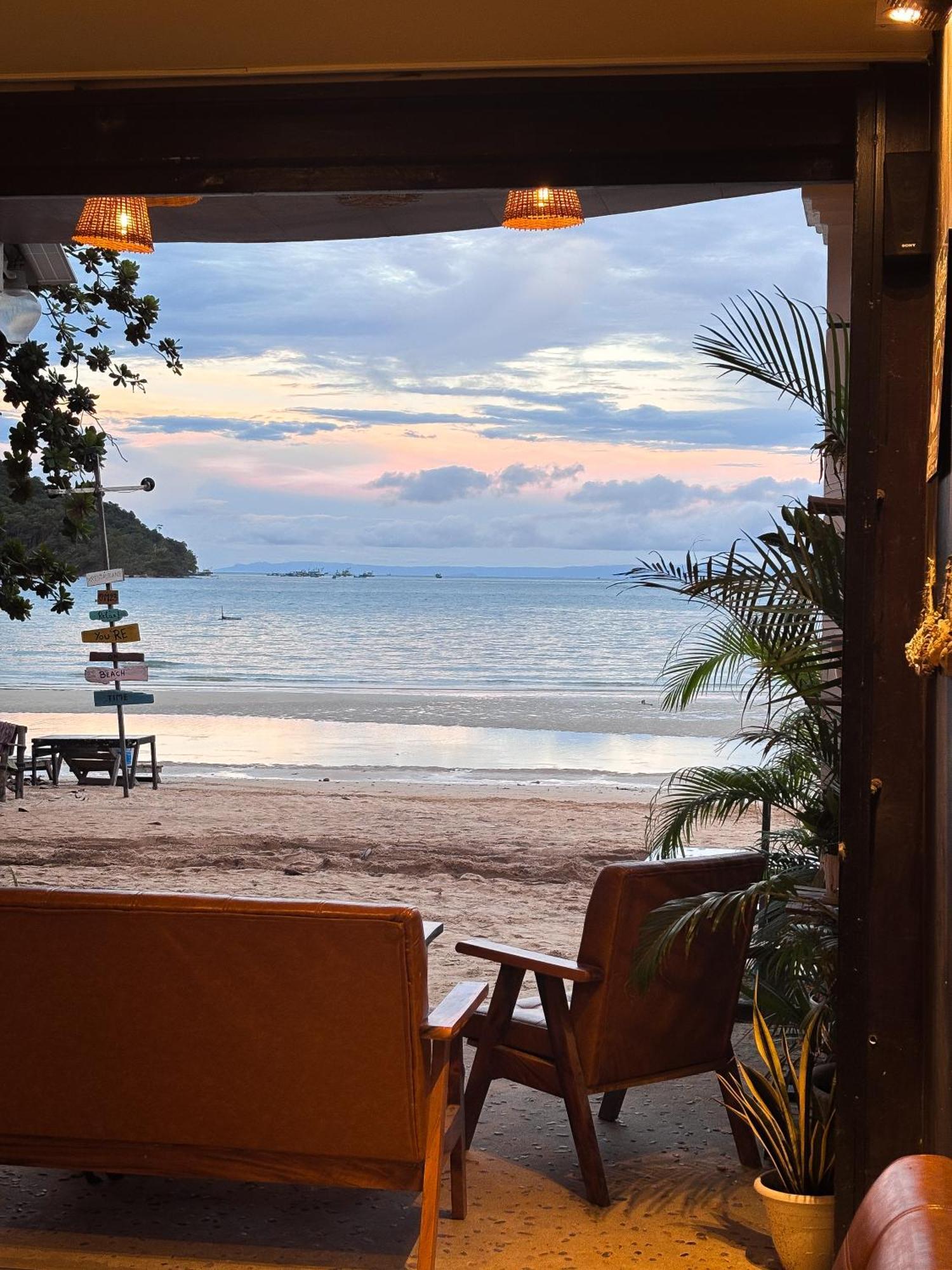 Coral Koh Rong Sanloem Exterior foto